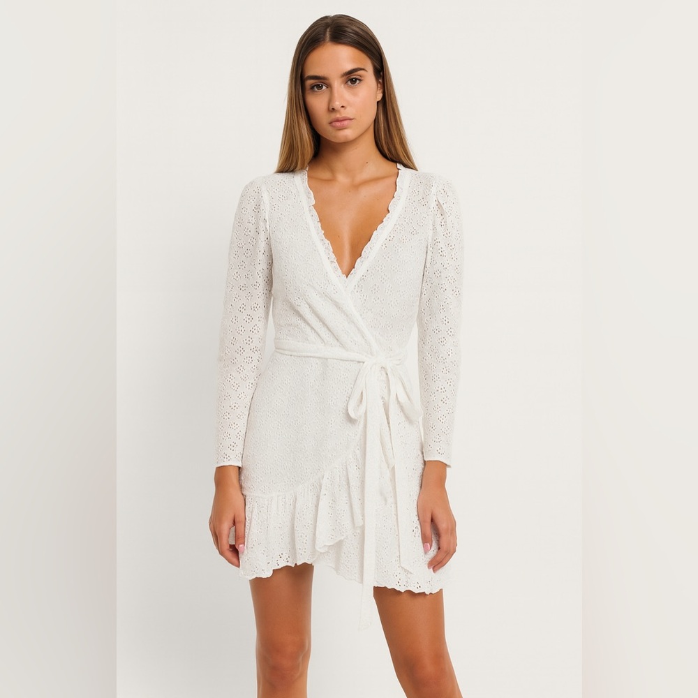 Unsubscribed 100% Cotton Eyelet Wrap Dress | Size 4